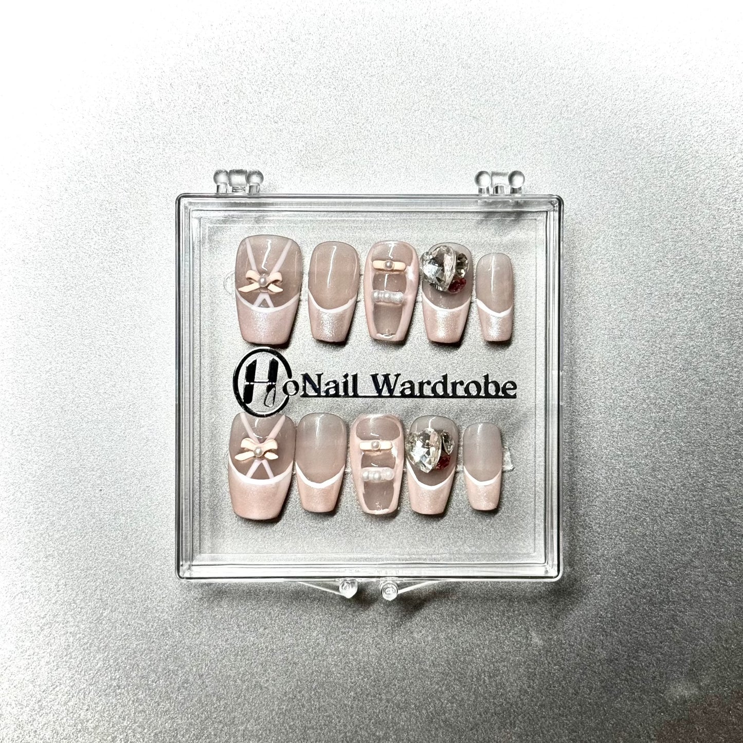 Ballet Pointe press-on nail in a honail wardrobe box