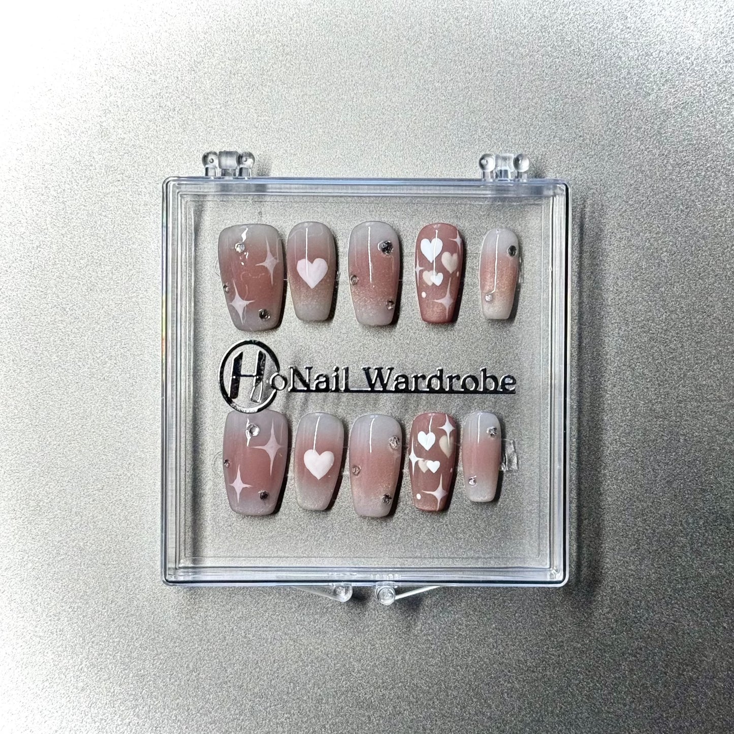 Sweetheart Cat Eye (Short Coffin) press-on nail in a honail wardrobe box