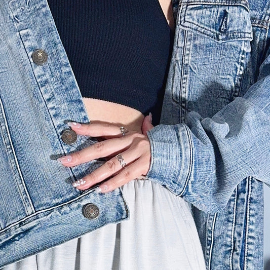 Sweetheart Cat Eye (Short Coffin) press-on nail  with white pants and denim jacket