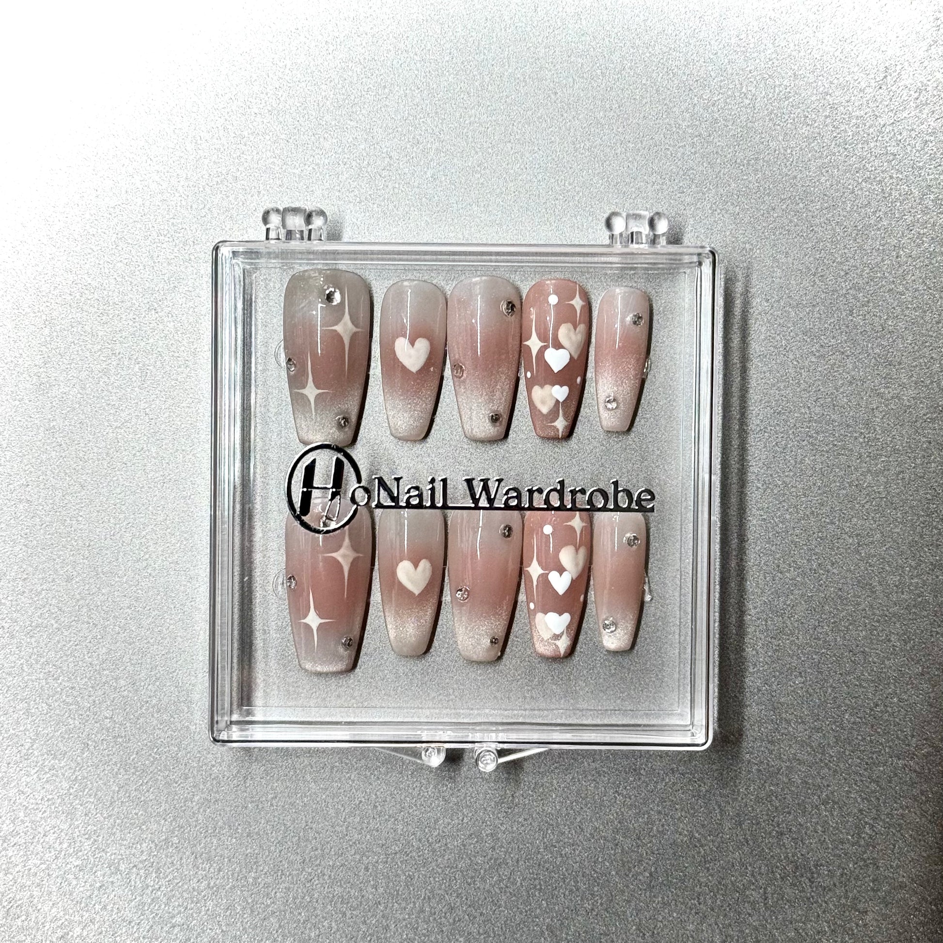 Sweetheart Cat Eye (Long Coffin) press-on nail in a honail wardrobe box